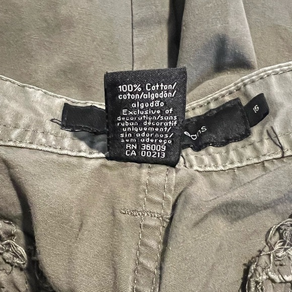 Calvin Klein Jean Bermuda Olive Shorts L8 51125 - Picture 4 of 4